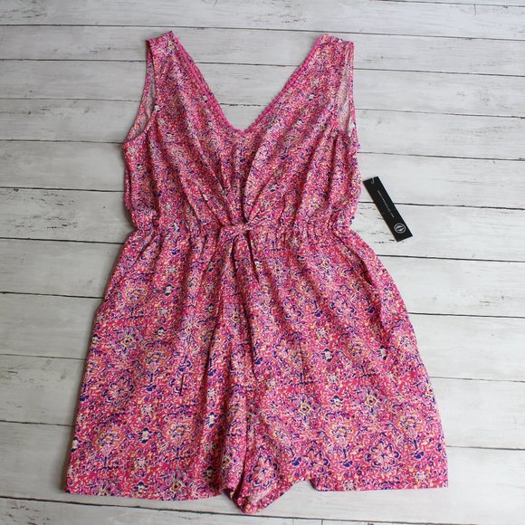 As U Wish Women's Shorts Romper Size S Pink Navy Floral Wrap Front - Picture 1 of 6
